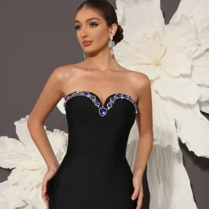 AVP PASSION: 2025 Rhinestone Black Bandage Gown