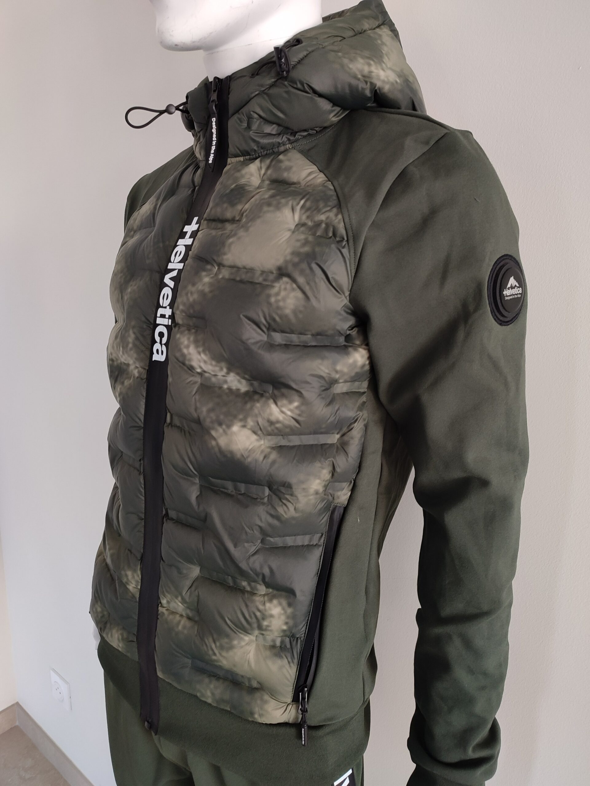 Zipper HELVETICA Megeve – Image 3