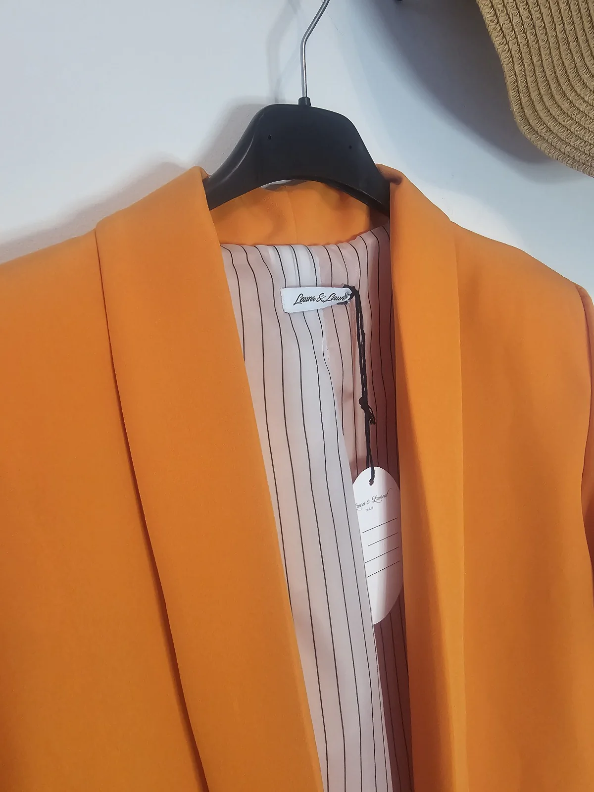 AVP PASSION Blazer Femme Élégant Orange Doux à Manches Longues Coupe Droite avec Doublure Rayée & Fausses Poches Avant – Tissu Léger et Confortable – Look Chic Décontracté – Image 3